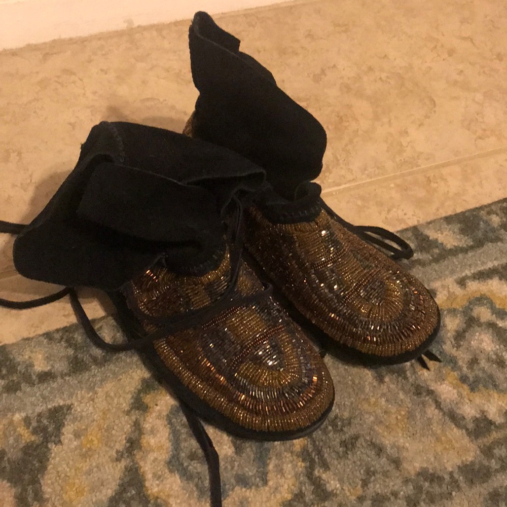 House of Harlow shoe